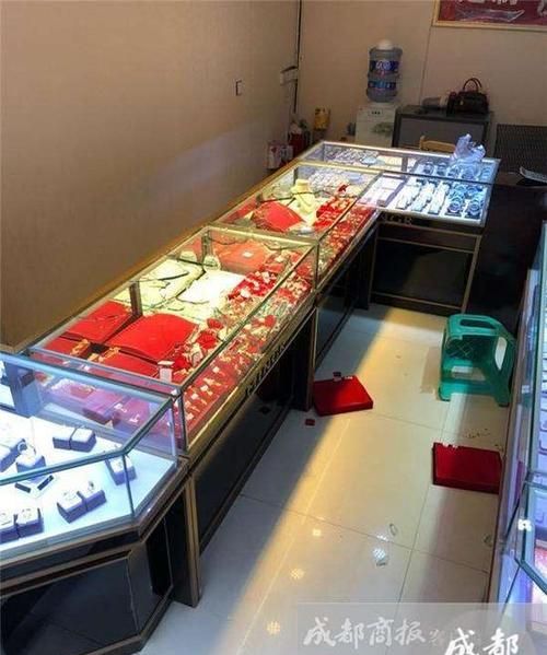 买饰品的店铺名字,起个好听的饰品店名图3