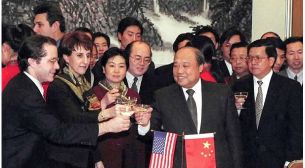 2001年7月24日发生了什么
,“9”是美国政府一手导演的阴谋图6