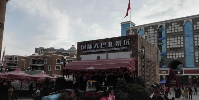 杨博乐，想去新疆自由行，有哪些好的景点推荐？最佳旅行时间是什么时候？图5