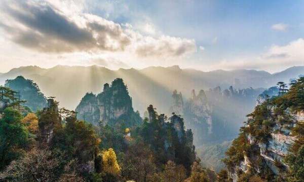 张家界旅游线路,张家界旅游攻略景点必去处图1