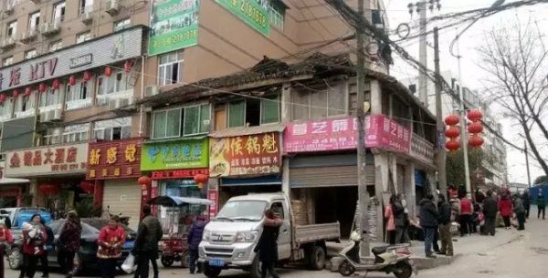 独特的店名锅盔,中国地方小吃排行榜图21