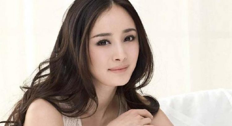 中国前20漂亮女明星,娱乐圈没有整容的美女明星图1