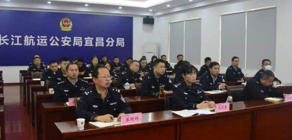 赵克制在全国公安机关坚持政治建警全面从严治警心得,公安机关坚持政治建警全面从严治警教育整顿主要目标是图4