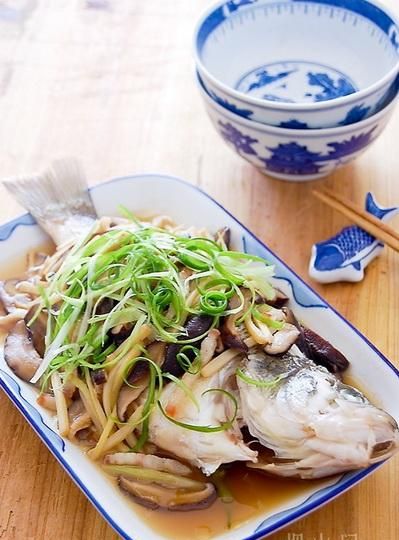 鲈鱼蒸多久最佳时间,鲈鱼蒸多长时间就熟了图9