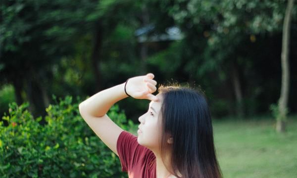 处座男喜欢爱笑的女生,喜欢瘦女孩的星座男图3