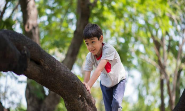 三点水男孩子名字大全,三点水的字 男孩名图7